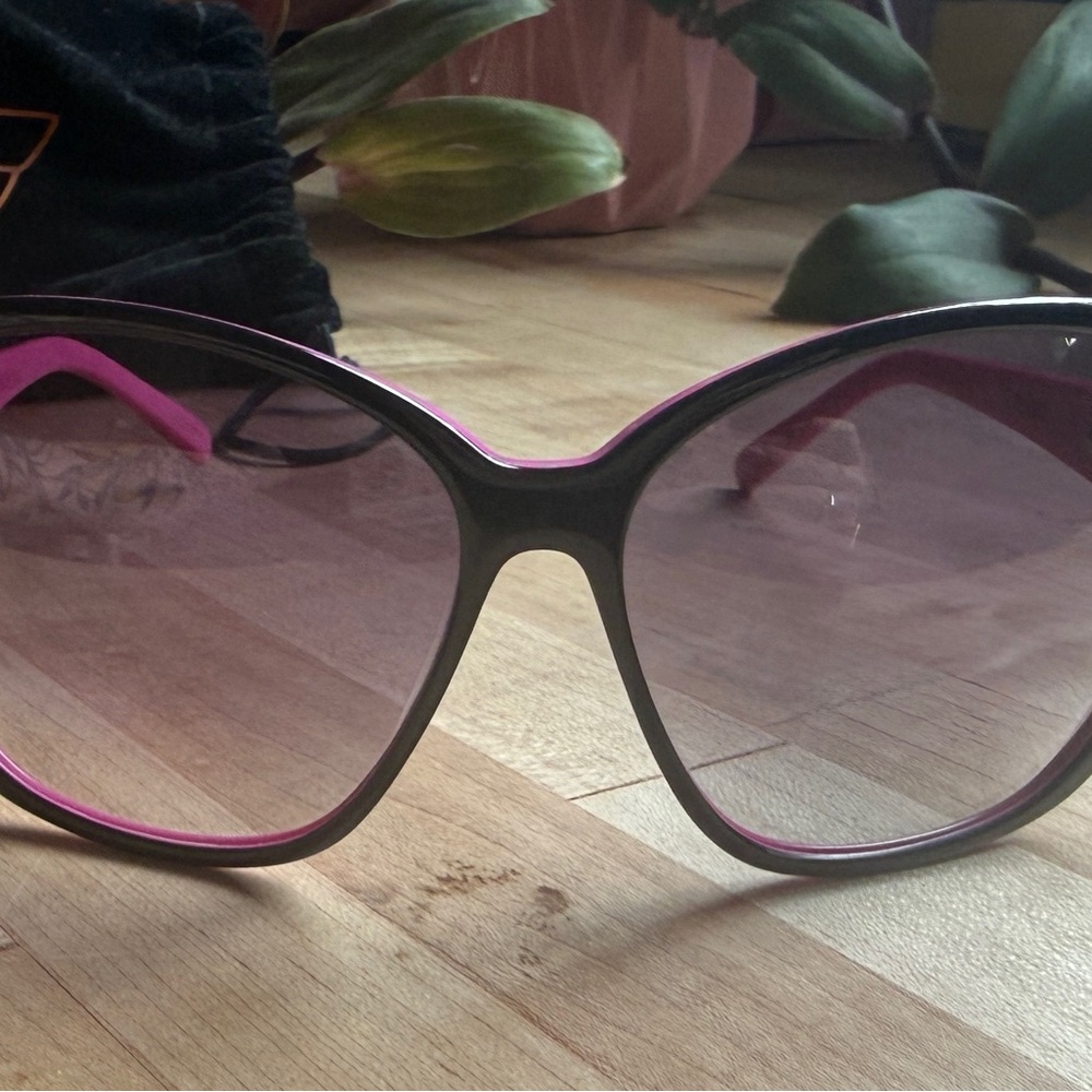 Bold Purple Women's Sunglasses - Picture 2 of 7